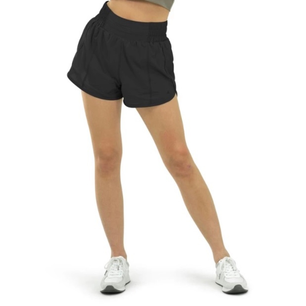 Balance Athletica - Breeze Shorts